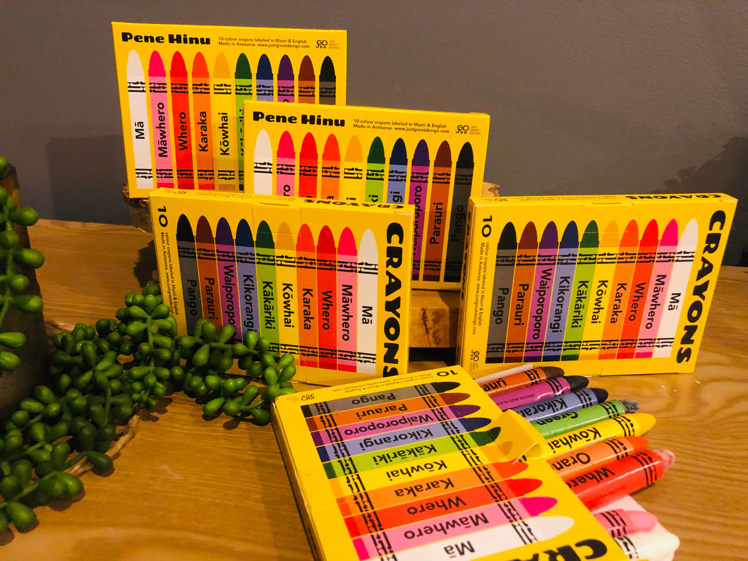Crayon packs in Te Reo & English